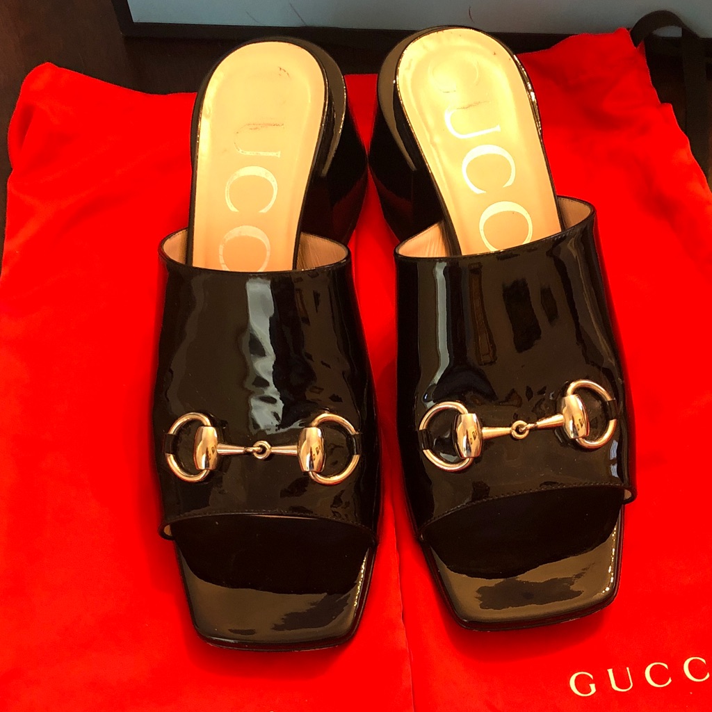 Gucci Black Patent Leather Gold Horsebit Mules